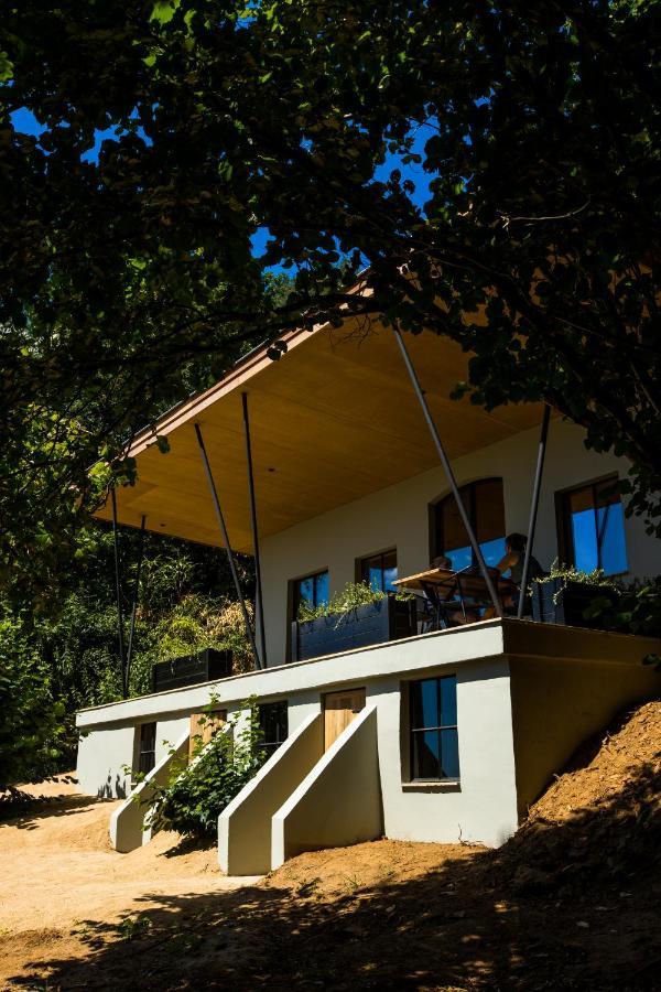 The Cabin Morris Holsbeek Экстерьер фото