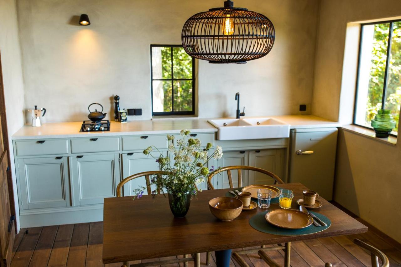 The Cabin Morris Holsbeek Экстерьер фото